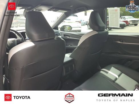 Used 2025 Toyota Camry SE FWD image 22