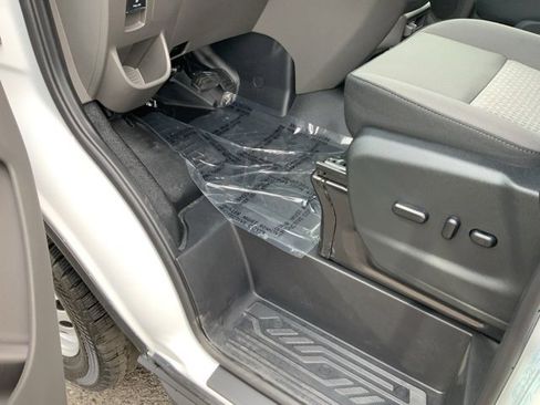 New 2025 Ford Transit 250 148 Medium Roof Extended AWD w/ Load Area Protection Package image 18