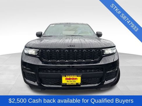New 2025 Jeep Grand Cherokee L Limited w/ Black Appearance Package AWD/4WD image 2