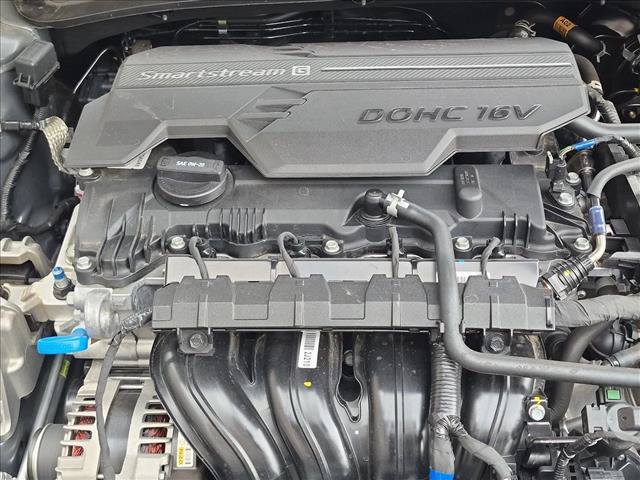 Used 2026 Hyundai Elantra SEL Sport Premium FWD image 22