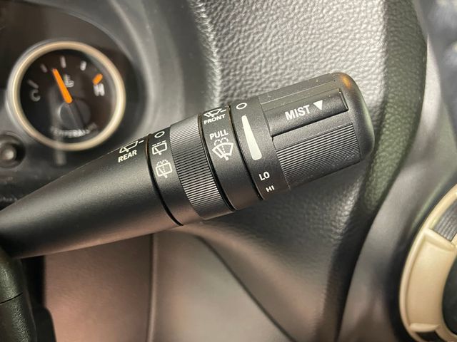 Used 2017 Jeep Wrangler Unlimited Sahara AWD/4WD image 12