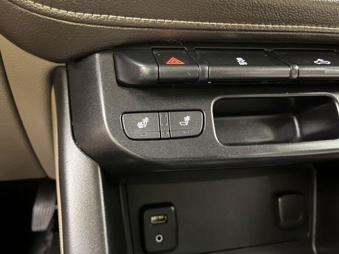 Used 2016 GMC Canyon SLT AWD/4WD image 22