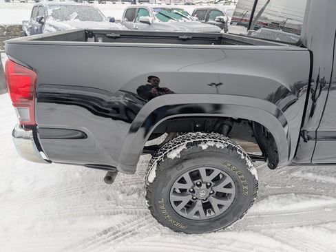 Certified 2023 Toyota Tacoma SR5 image 8