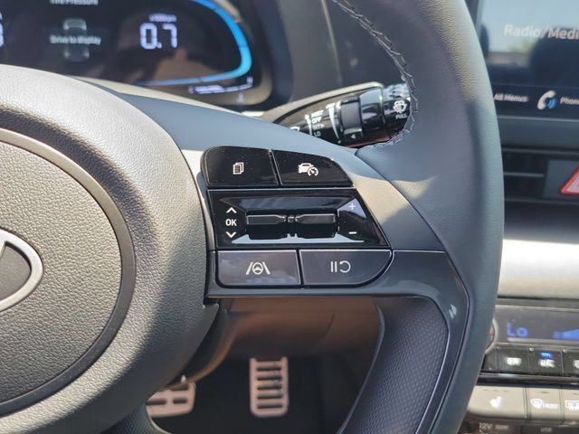 New 2026 Hyundai Elantra SEL Sport FWD image 8