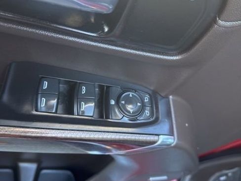 Used 2020 Chevrolet Silverado 1500 RST image 16