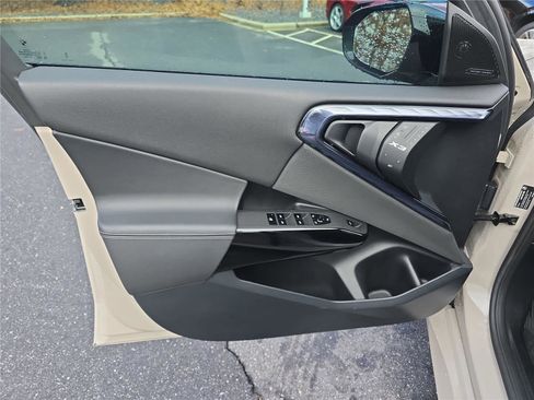 Certified 2025 BMW X3 M50 w/ Premium Package image 20