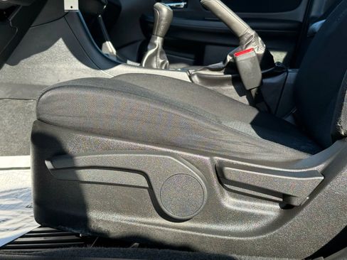 Used 2012 Subaru Impreza 2.0i Premium image 17