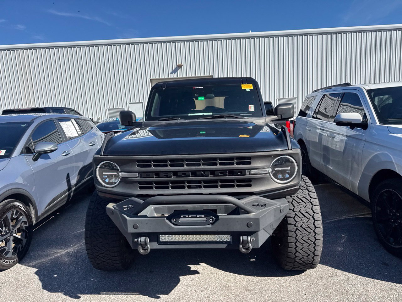 Used 2022 Ford Bronco 4-Door AWD/4WD image 2