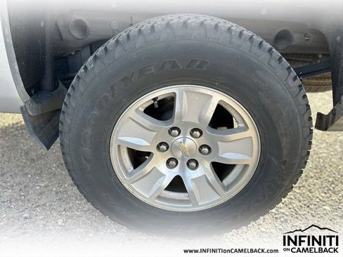 Used 2018 Chevrolet Silverado 1500 LT w/ All Star Edition image 9