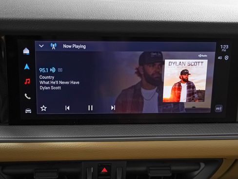 New 2026 Porsche Cayenne image 21