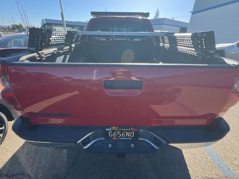 Used 2006 Toyota Tacoma PreRunner RWD image 5