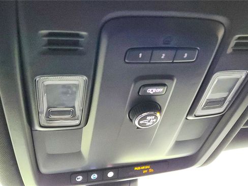 Used 2021 Chevrolet Tahoe LT AWD/4WD image 48