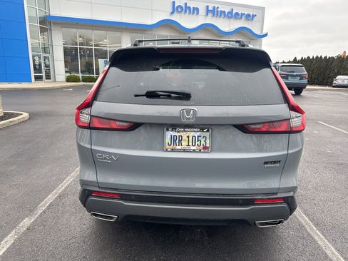 Used 2023 Honda CR-V Sport Touring image 3