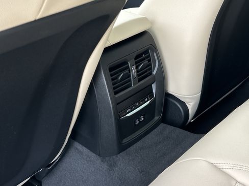 New 2026 BMW i4 xDrive40i w/ Premium Package image 17