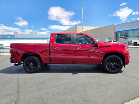 Used 2024 Chevrolet Silverado 1500 RST w/ Convenience Package II RWD image 7
