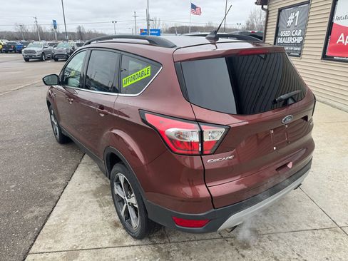 Used 2018 Ford Escape SEL image 7
