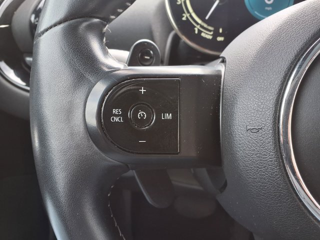 Used 2022 MINI Cooper Clubman S FWD image 23