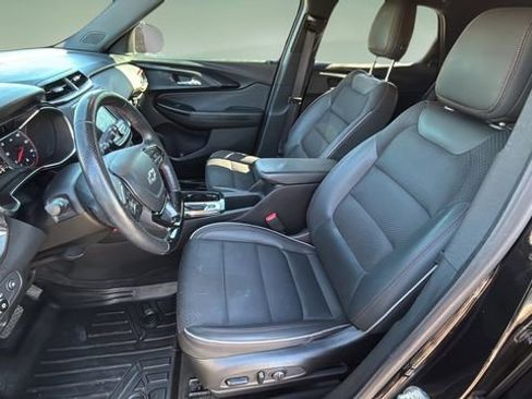 Used 2022 Chevrolet TrailBlazer RS image 18