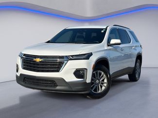 Used 2022 Chevrolet Traverse LT video 2
