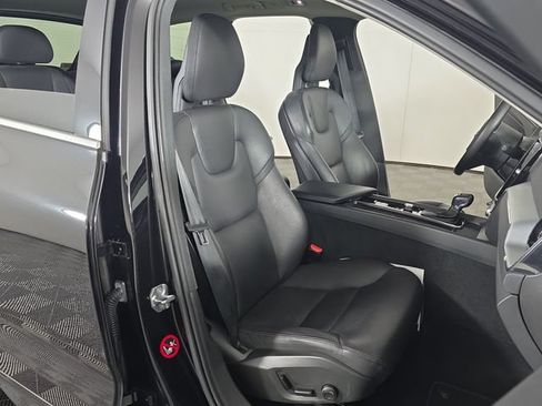 Used 2018 Volvo XC60 T5 Momentum w/ Convenience Package AWD/4WD image 30