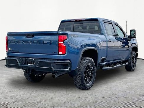 Used 2025 Chevrolet Silverado 2500 LTZ w/ Trail Boss Package image 6