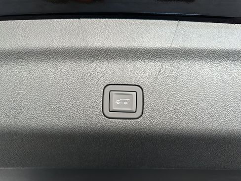 New 2025 Chevrolet Tahoe Premier image 33