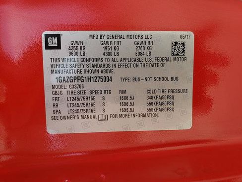 Used 2017 Chevrolet Express 3500 LT w/ LT Preferred Equipment Group RWD image 25
