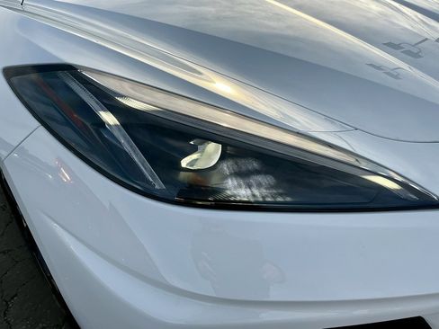 Used 2023 Chevrolet Corvette Stingray w/ Z51 Performance Package image 8