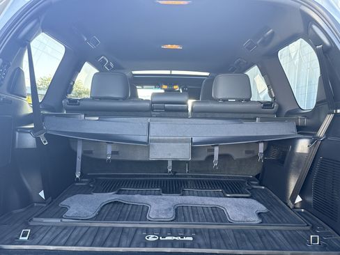 Used 2022 Lexus GX 460 Premium image 10