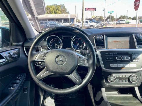 Used 2016 Mercedes-Benz GL 320 BlueTEC 4MATIC image 38