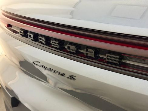 New 2026 Porsche Cayenne S AWD/4WD image 25