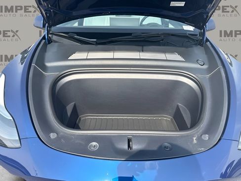 Used 2022 Tesla Model Y Performance AWD/4WD image 18