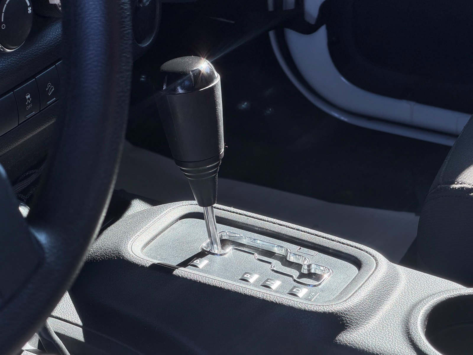 Used 2016 Jeep Wrangler Sport AWD/4WD image 12