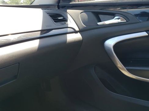 Used 2013 Buick Regal Premium FWD image 22
