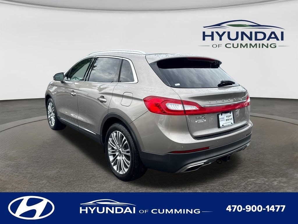 Used 2018 Lincoln MKX Reserve w/ Driver Assistance Package FWD image 6