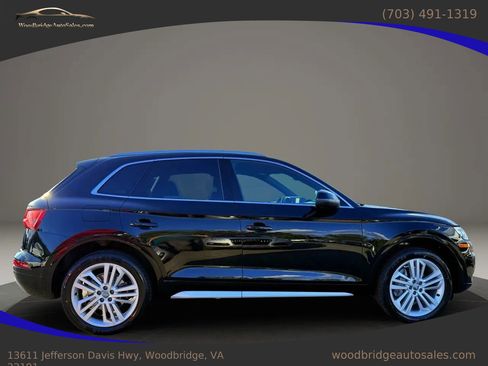 Used 2018 Audi Q5 2.0T Premium Plus w/ Premium Plus Package image 2