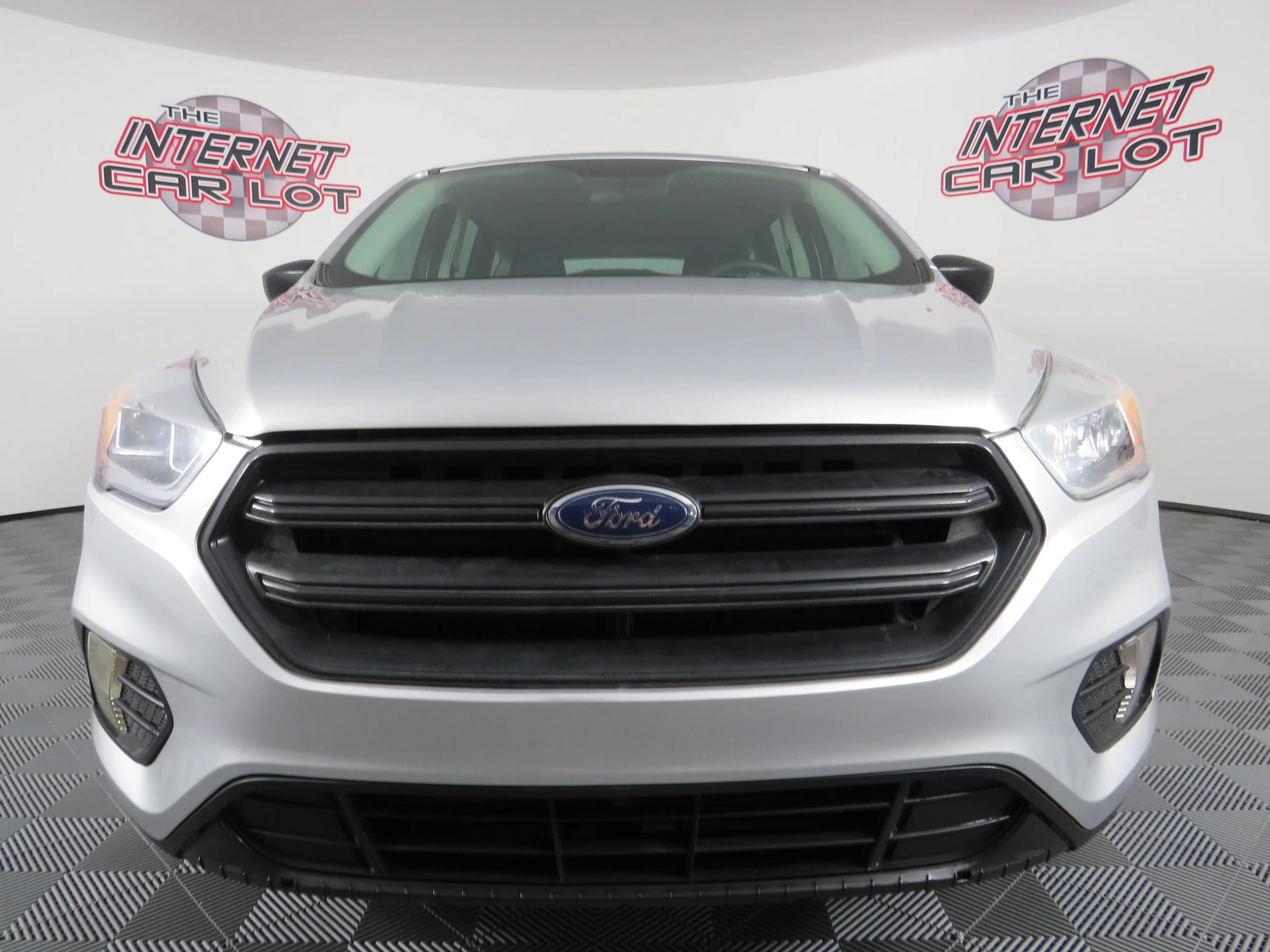 Used 2019 Ford Escape S FWD image 4