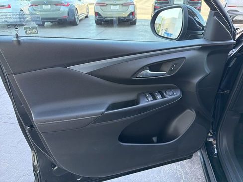 Used 2024 Buick Envista Preferred FWD image 8