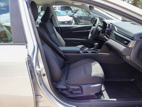 Used 2025 Toyota Camry LE FWD image 8