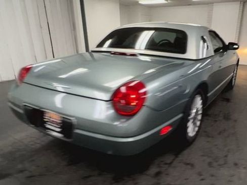 Used 2004 Ford Thunderbird Pacific Coast RWD image 8