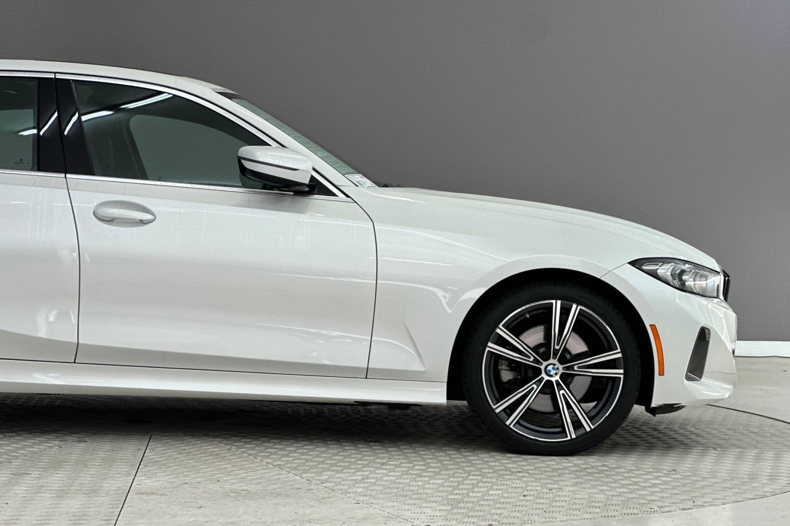 Certified 2024 BMW 330i Sedan w/ Premium Package RWD image 34
