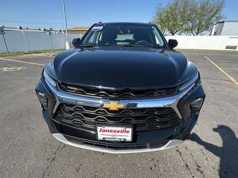Used 2023 Chevrolet Blazer LT w/ Convenience Package AWD/4WD image 8