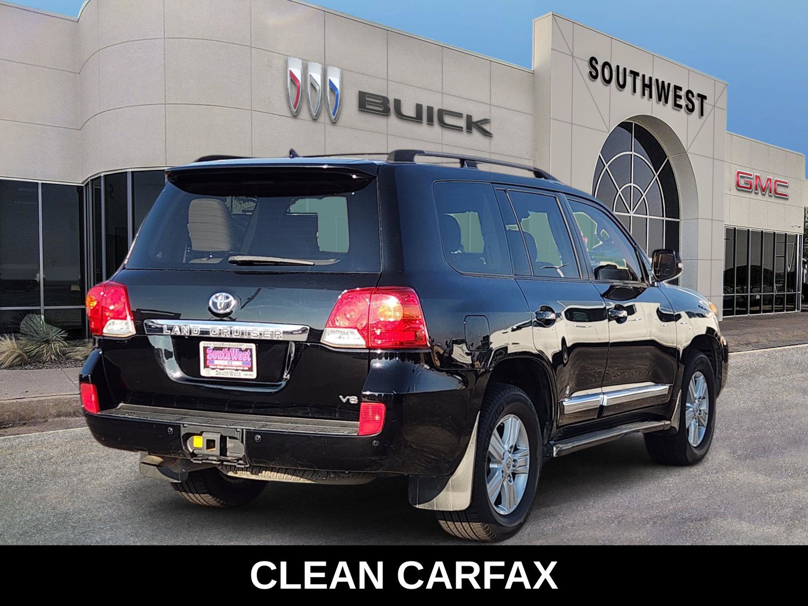 Used 2013 Toyota Land Cruiser AWD/4WD image 5