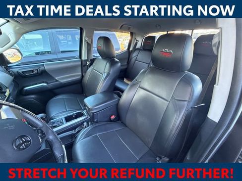 Used 2019 Toyota Tacoma SR5 image 12
