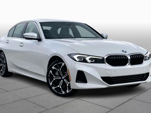 Used 2025 BMW 330i 330i image 2