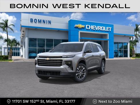 New 2026 Chevrolet Traverse LT FWD image 1