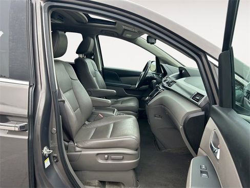 Used 2015 Honda Odyssey EX-L image 15