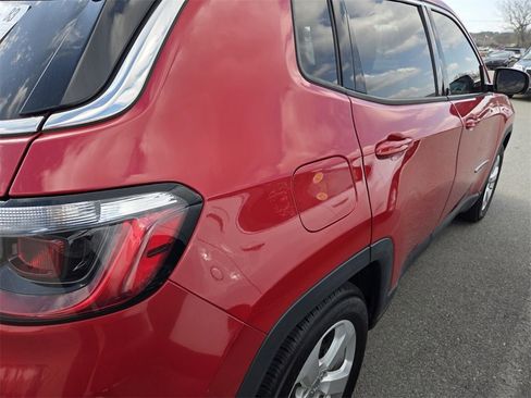 Used 2021 Jeep Compass Latitude w/ Sun and Sound Group image 6