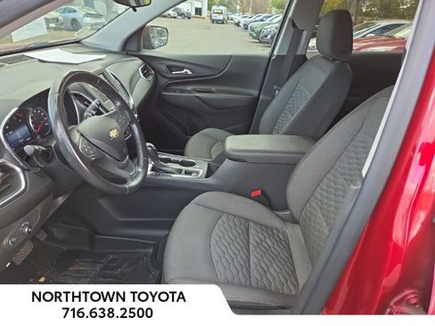 Used 2019 Chevrolet Equinox LT image 17