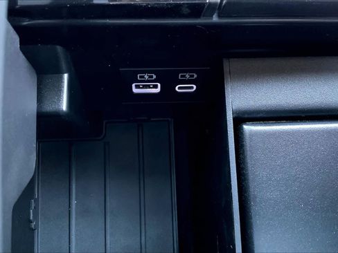 New 2026 Toyota Tundra Platinum AWD/4WD image 20